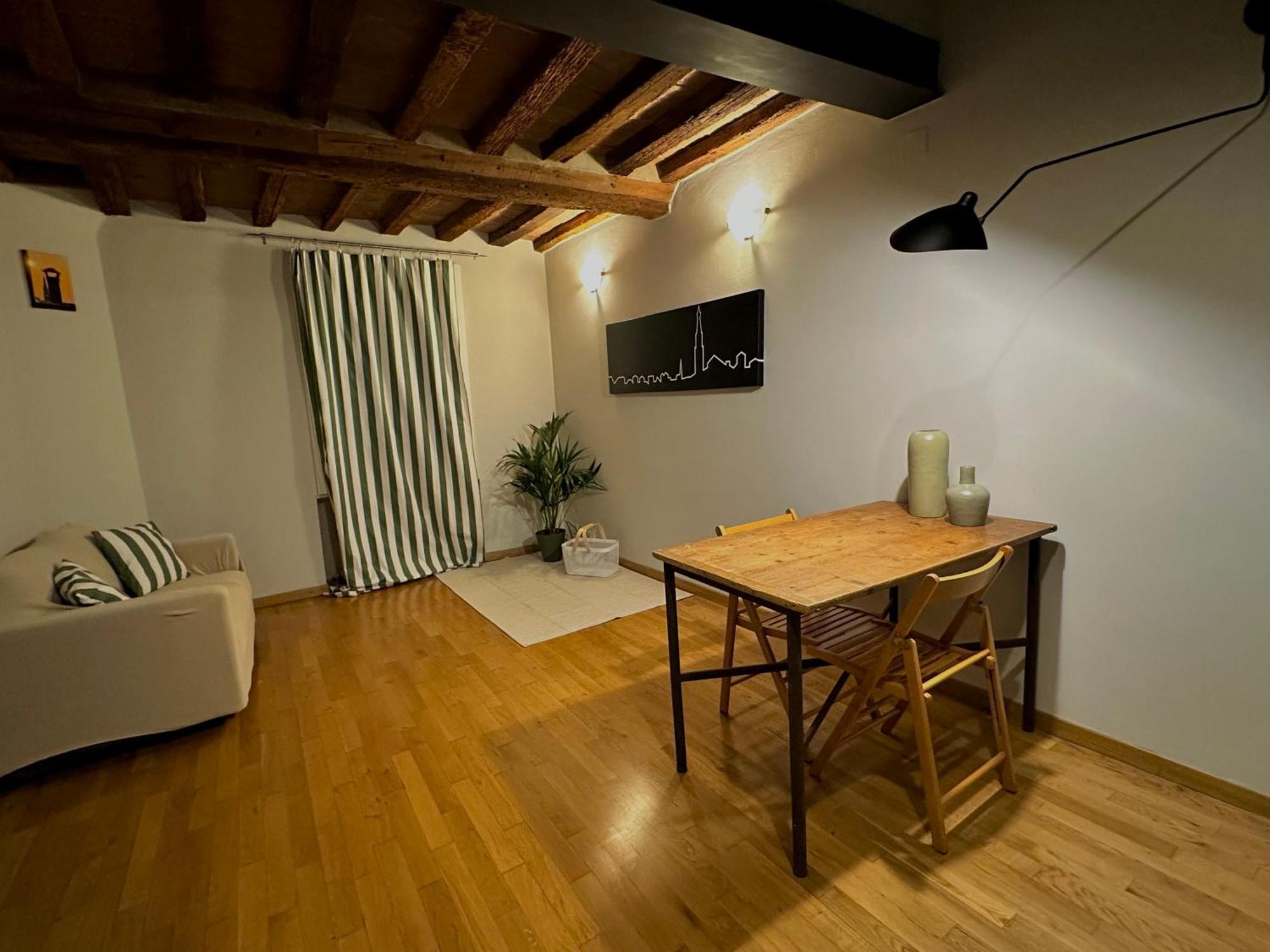 Maison Vert Appartamento In Centro Storico A Módena Exterior foto